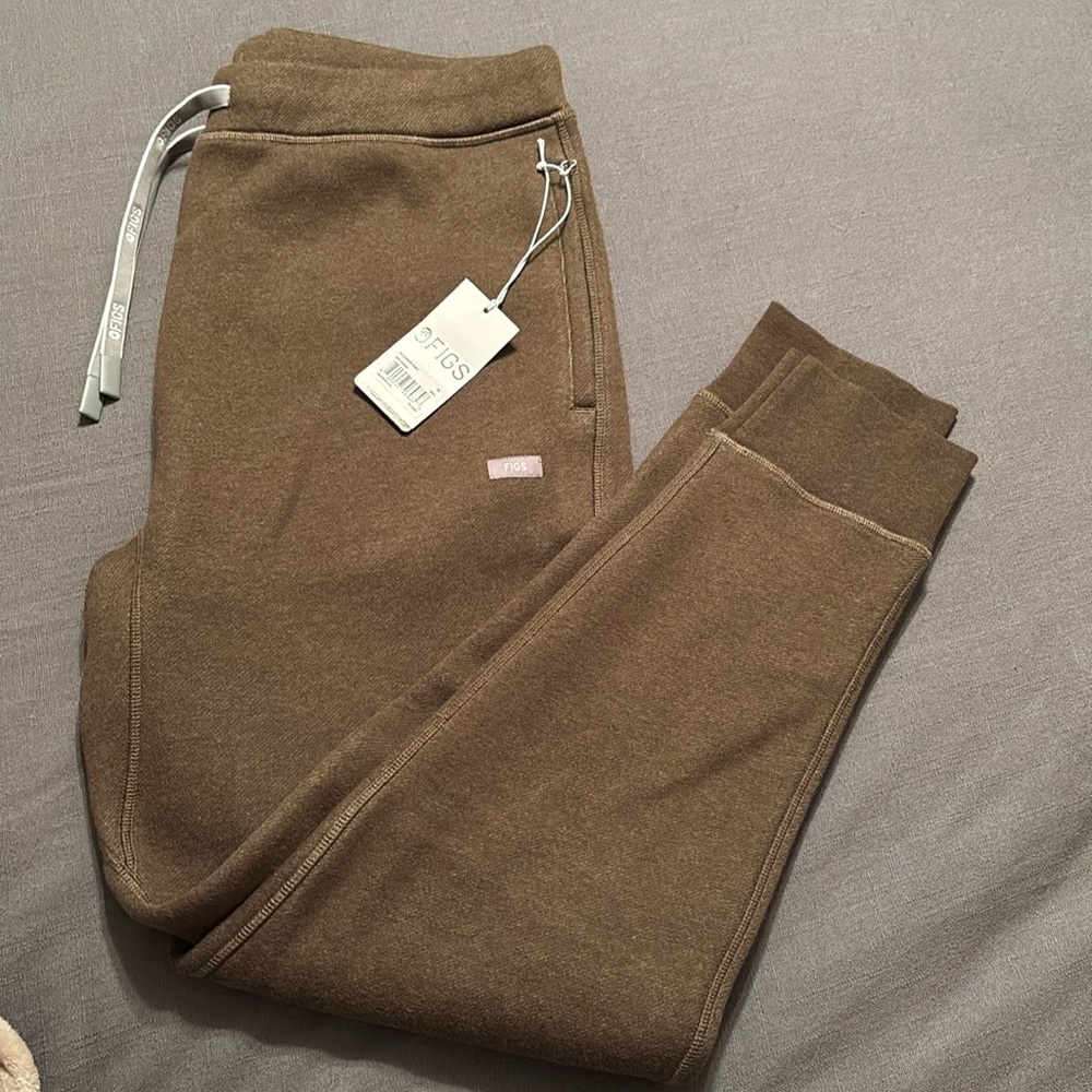 FIGS fleece lounge pants size M